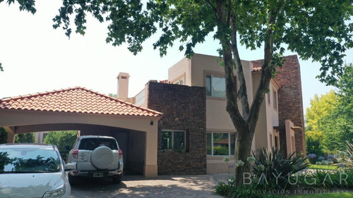 Imagen 5 de 30 de Oportunidad! Venta - Magnífica Casa En Sausalito - Bayugar Negocios Inmobiliarios