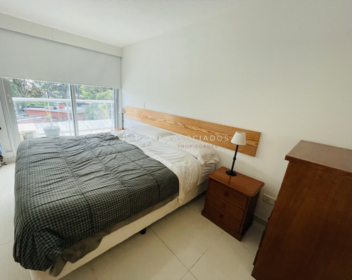 Apartamento Moderno De 3 Dormitorios , Summer Tower. Oportunidad