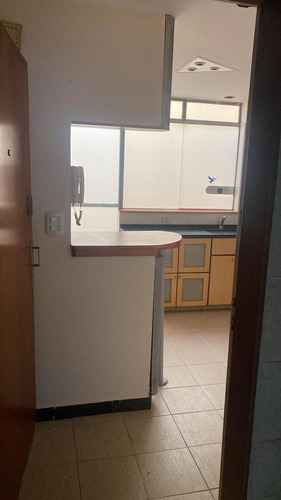 Oportunidad ! Departamento En Venta De 3 Ambientes Con Patio