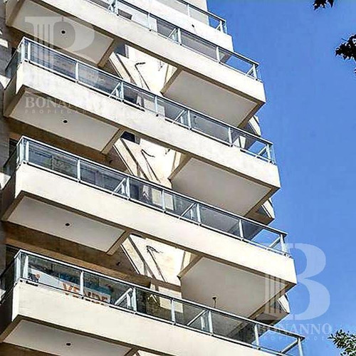Imagen 13 de 20 de Blanco Encalada Al 3000 A Estrenar