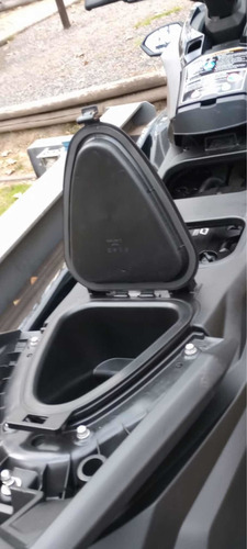 Imagen 16 de 21 de Yamaha Gp 1800r