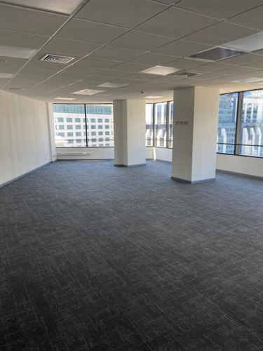 Oficina Arriendo Planta Libre En Las Condes Sanhattan