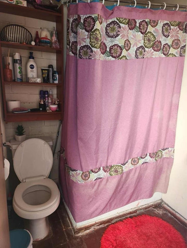 Casa 2 Dormitorios, 1 Baño