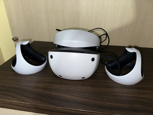 Playstation Vr2 Sony + Juego Happyfunland Realidad Virtual (Usado)