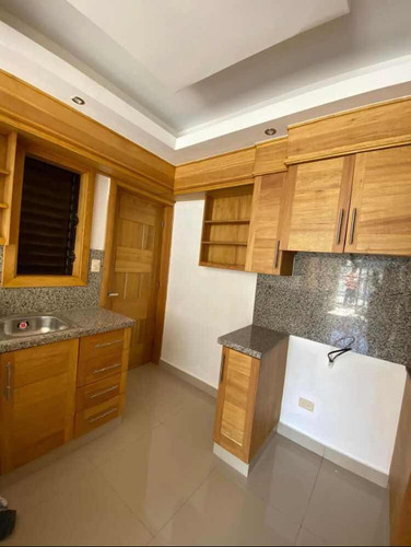 Apartamento En Renta En El Residencial Las Orquideas