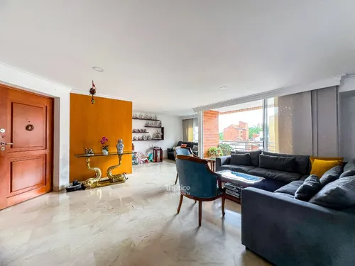Vendo Apartamento En El Segundo Parque De Laureles - Medellín