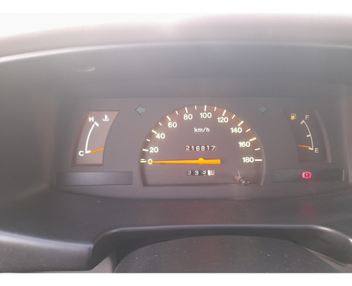 Isuzu Pick Up 2.8 Turbo D/c 4x2