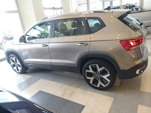 Volkswagen Taos 1.4 250 Tsi Highline