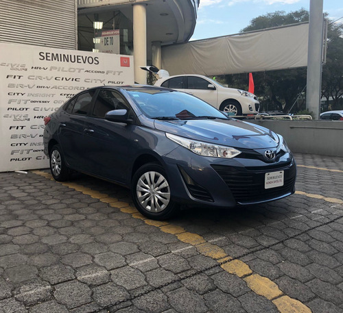 Imagen 6 de 15 de Toyota Yaris 2019 1.5 Core Sedan Mt