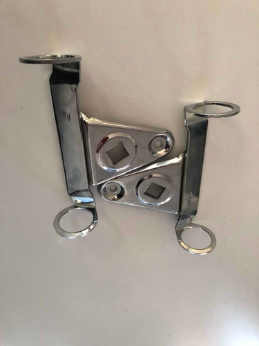 Imagen 4 de 6 de Kit Orejeras Bases De Foco Faro León Y Otros Bera