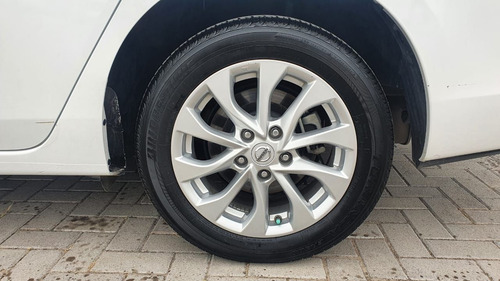Imagen 11 de 15 de Nissan Sentra 2019 1.8 Advance Mt