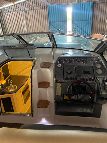 Imagem 7 de 15 de Focker 305 Gt 2016 Mercruiser 350 Hp 319 Hrs. Gas.