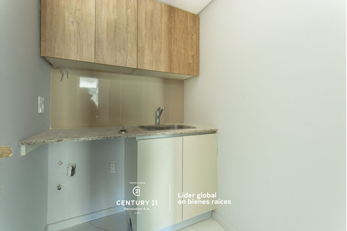 Venta Departamento De 2 Dormitorios | Centro, Rosario