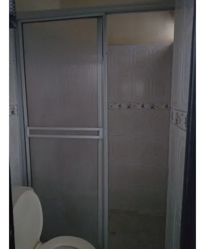 Venta De Casa Trifamiliar En Las Acacias, Jamundi 4567.
