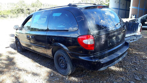Imagem 2 de 7 de Sucata Chrysler Grand Caravan 3.3 V6 2005 - Rs Auto Peças