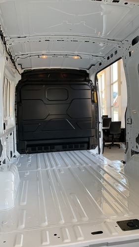 Imagen 16 de 24 de Ford Transit 2.2 Furgon Mediano L2h2 - El Mejor Precio