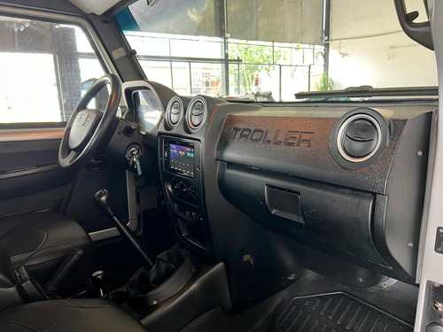 Troller T4 Troller T4 T-4 4x4 3.0 TB Int. Cap. Lona Diesel