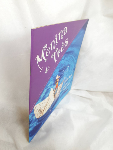 Livro Menina De Três - Luiza Meyer (Usado)