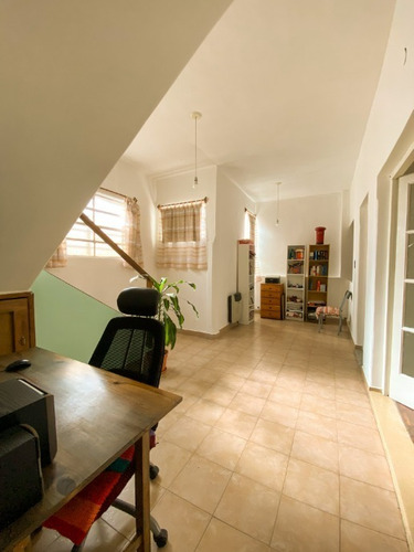 Imagen 9 de 14 de Departamento Tipo Casa En Venta En Lanus Oeste
