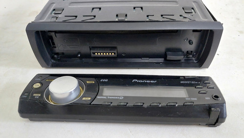 Pioneer Deh-1080e: Cd Player Com Auxiliar Para Estéreos (Usado)
