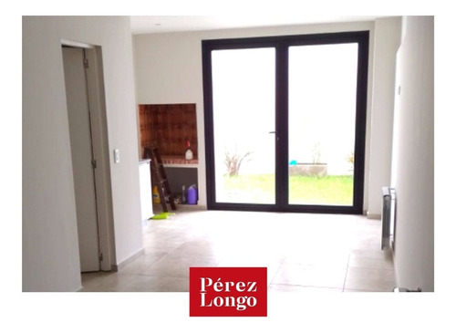 Imagen 12 de 16 de Complejo De Duplex Y Triplex De 2 Y 3 Amb Desde Usd 76.500