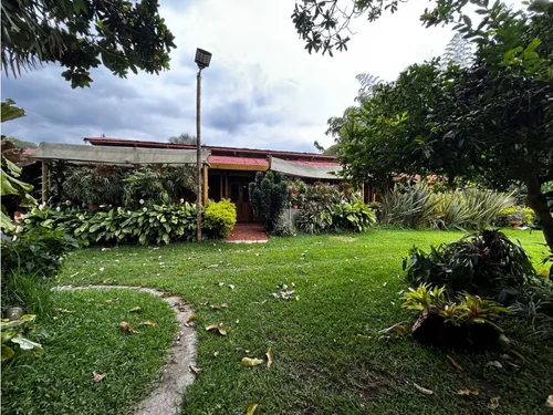 Se Vende Casa Campestre En Calarcá - Quindío