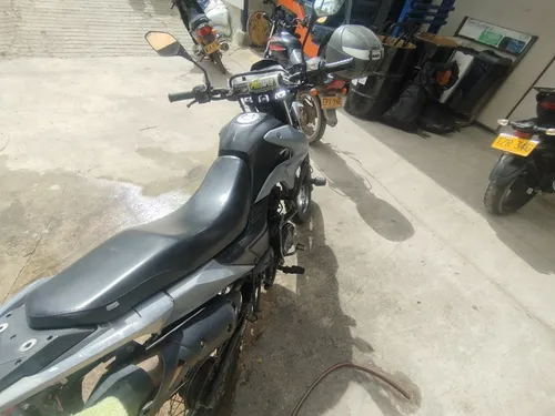 Akt 125 Modelo 2017 Soat Y Tecno Hasta Julio Buen Estado
