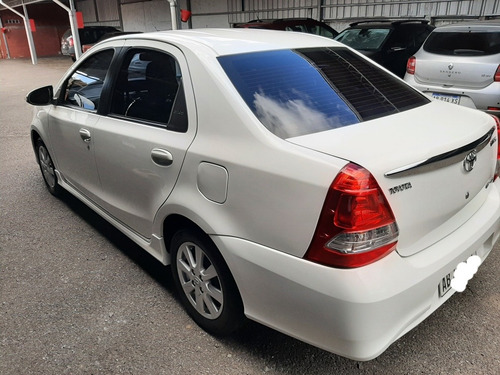 Toyota Etios 1.5 Sedan Xls 2017