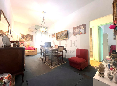 Venta Depto 3 Amb Excelente Ubicacion 2do Piso Escalera