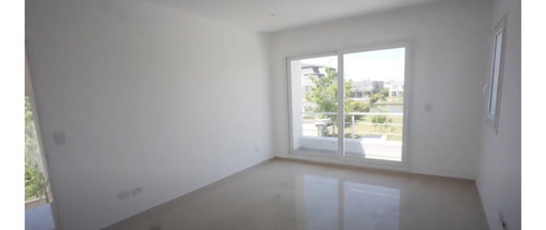 Casa En Venta En Los Alisos, Nordelta, Tigre!