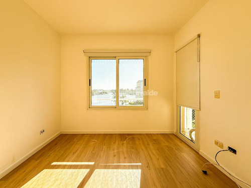 Departamento En Alquiler En Tigre, Nordelta, Barrio Portezuelo. 3 Ambientes Con Piscina! 2 Cocheras! Impecable.