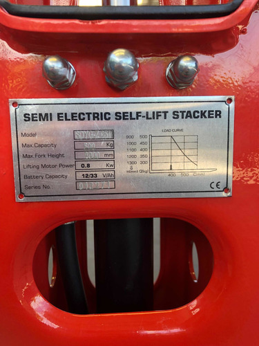 Apilador Semielectrico C/ Autolevante 500 Kg Uña Monta Carga