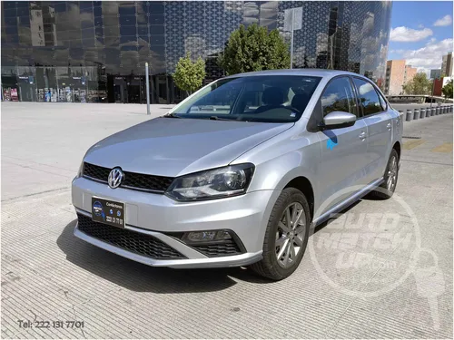 Volkswagen Vento 1.6 Confortline Mt