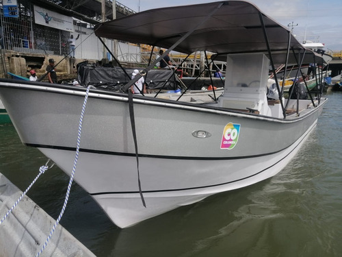 Imagen 2 de 16 de Bote Marca Mar 10