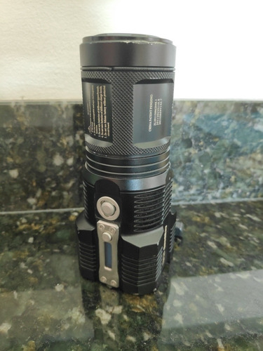 Lanterna Tatica Ultra Potente Nitecore Tm26