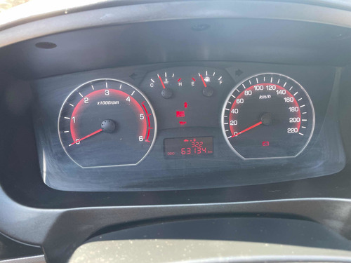 Imagen 7 de 10 de Ssangyong Actyon Sport 4x2 2.2 611