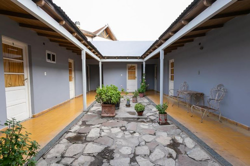 Imagen 18 de 23 de Restaurante Con Hotel En Cañuelas - En Venta