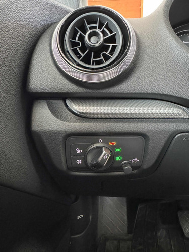 Audi A3 1.4 Sedán Select At Dsg