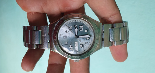 Swatch Irony Feminino (parado)