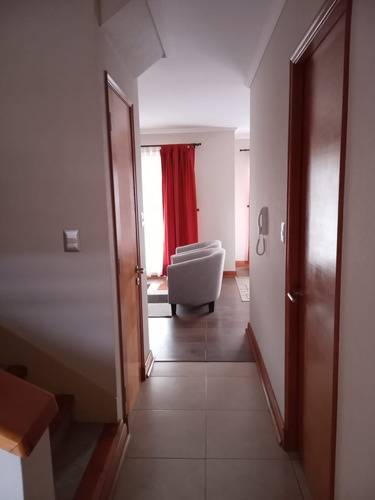 Su Propio Dueño Vende Casa En Valle Las Monjas.