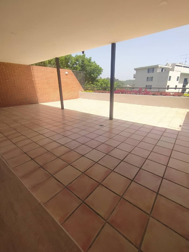 Imagen 13 de 16 de Alquiler Apartamento En El Peñon