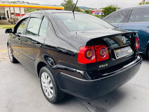 Imagem 6 de 15 de Volkswagen Polo Sedan 1.6 8v Gasolina 4p Manual