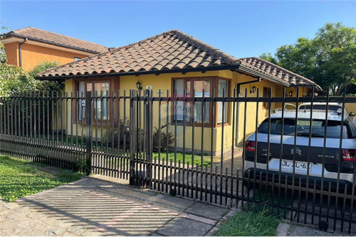 Se Vende Casa Loteo Don Ambrosio Talca.