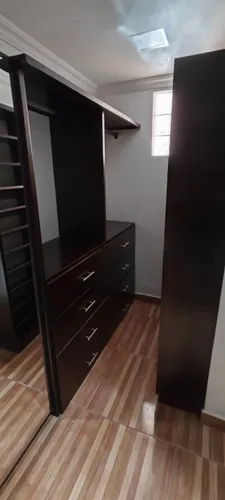 Apartamento En Barrio Los Colores