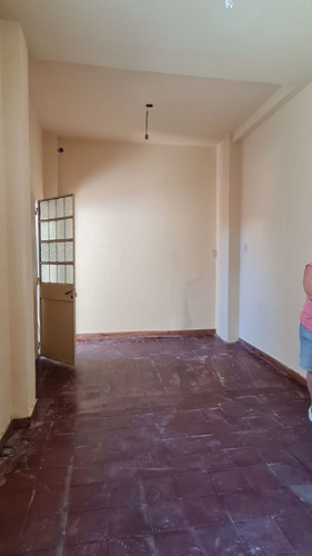 Imagen 15 de 27 de Venta De Casa 7 Amb O Mas En Ciudadela, Tres De Febrero