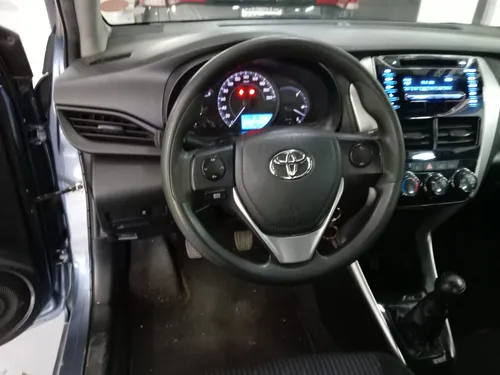 Toyota Yaris SEDAN CORE 1.5L L4 107HP TM