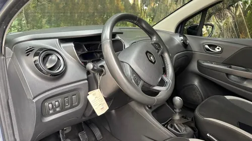 Renault Captur 2.0 Zen