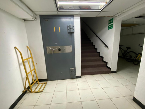 Imagen 4 de 6 de Se Vende Local Comercial 3o/2b/3p 350m² La Lagunita
