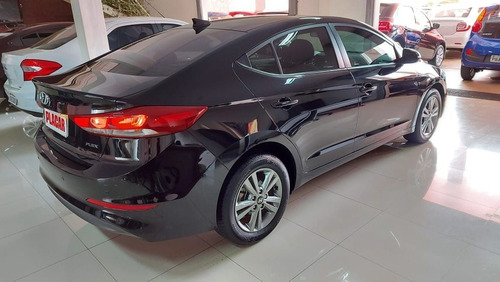 Hyundai Elantra Gls 2.0 16v, Pbl5785