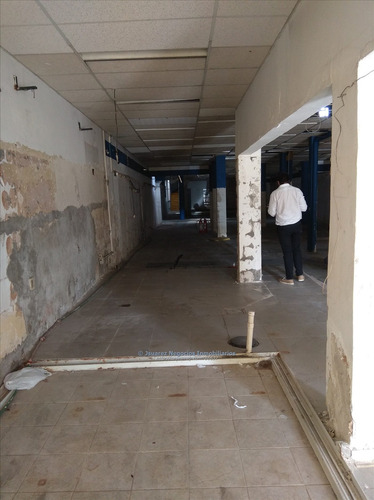 J.s Local Comercial Sobre Avenida